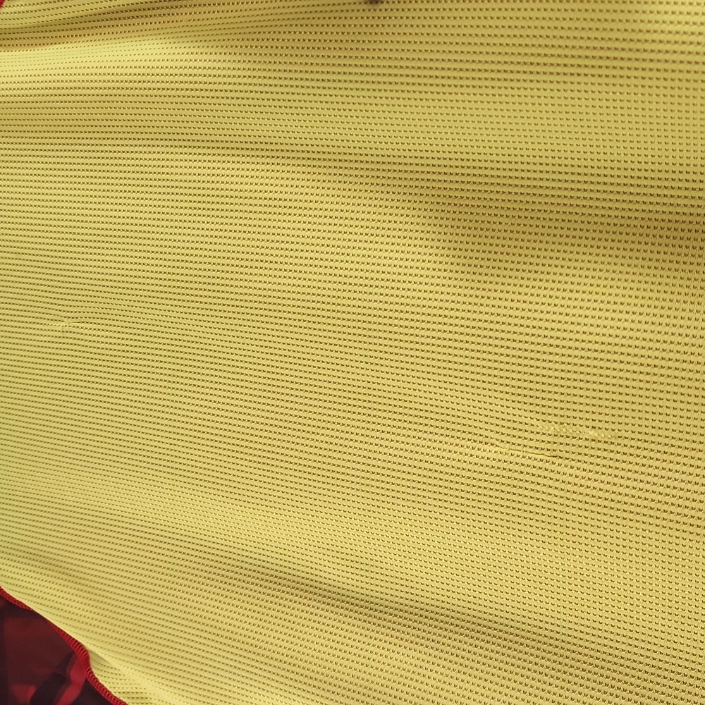 UNDER ARMOUR SHIRT - Picture 7 of 8